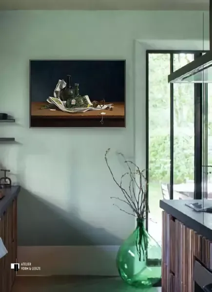 Van de veiling van Rob Mohlmann aan keukenwand