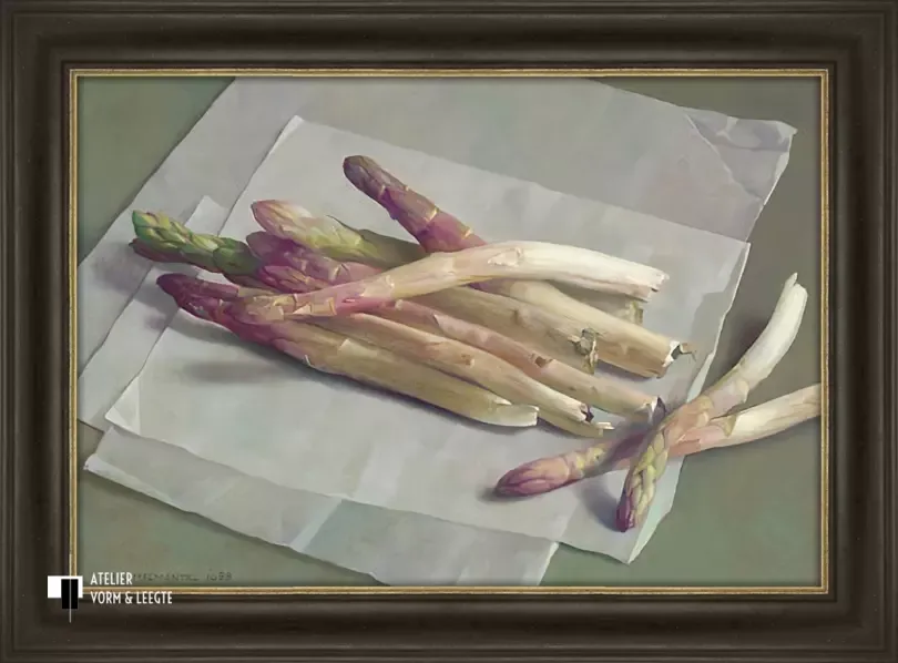 Asperges - Henk Helmantel - in sierlijst Procida donkerbruin-goud 36mm